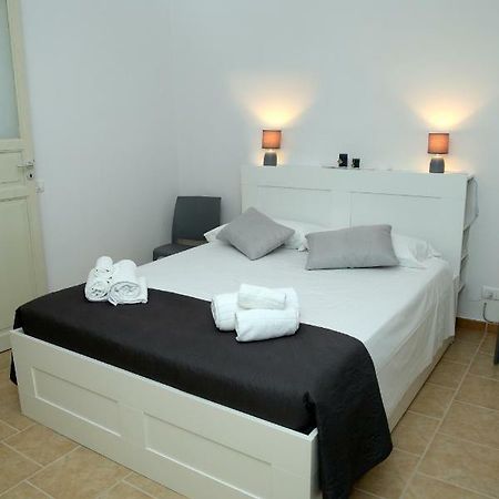 IzzHome Blue Ragusa Esterno foto