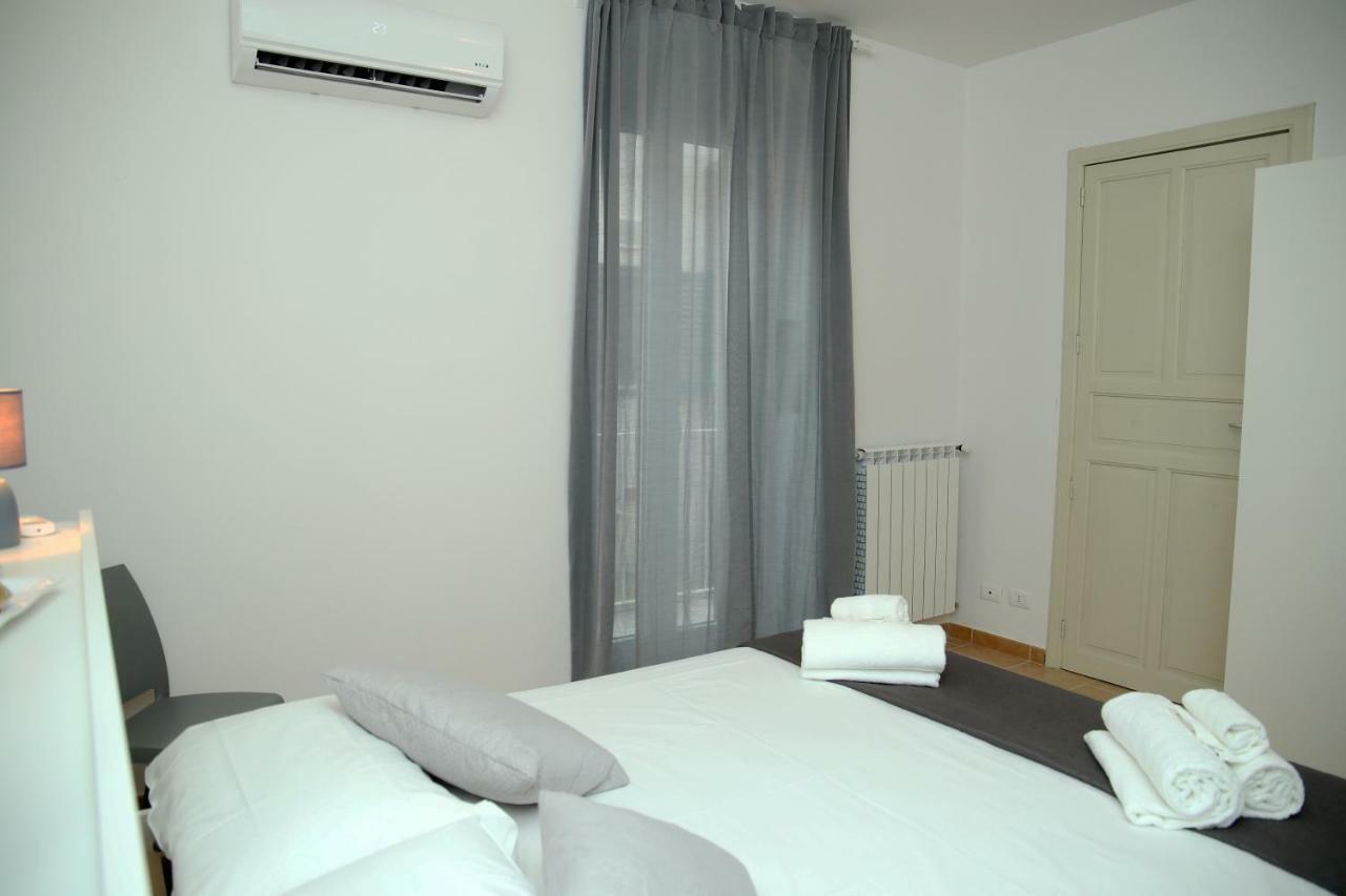 IzzHome Blue Ragusa Esterno foto
