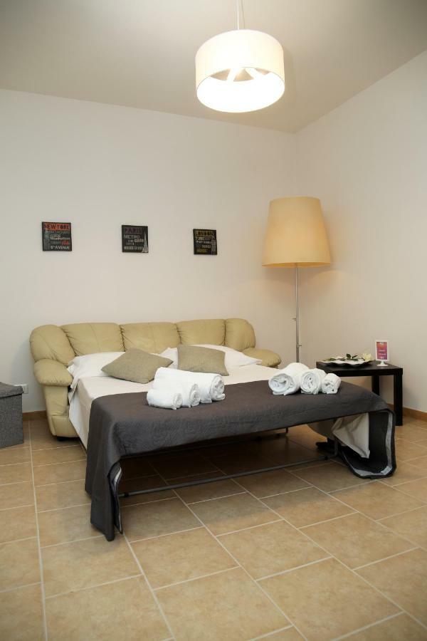 IzzHome Blue Ragusa Esterno foto